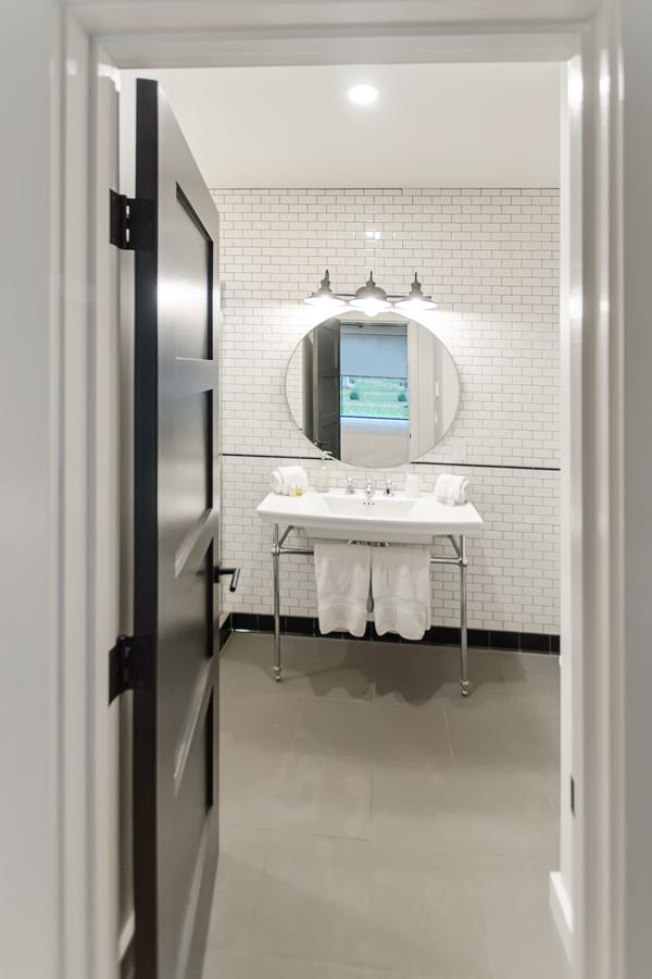 The Lodge Вудсток Экстерьер фото